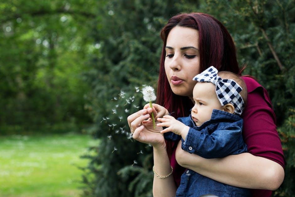 Zahnbürste für Babys erste Zähne: die besten Tipps